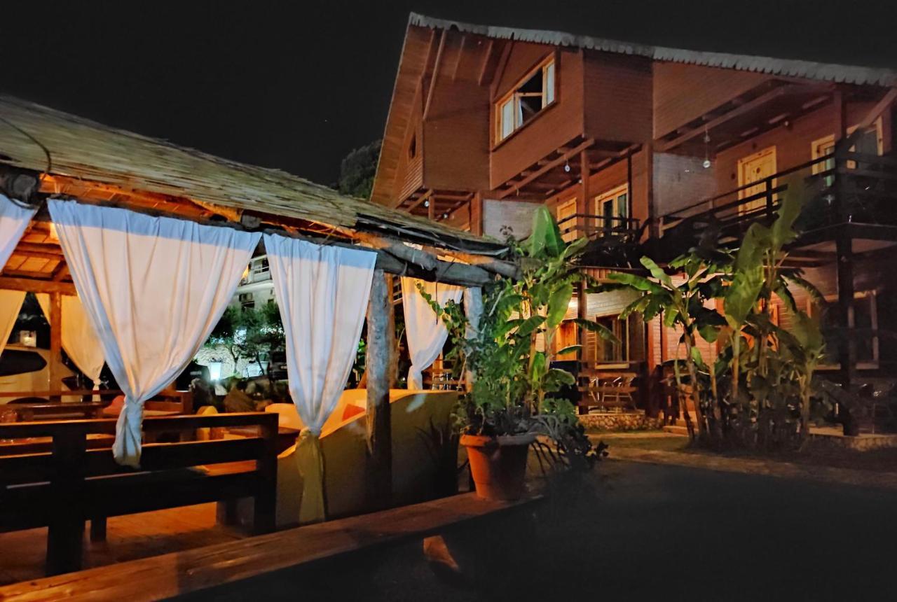 Guesthouse Vila Druri ديرمي المظهر الخارجي الصورة